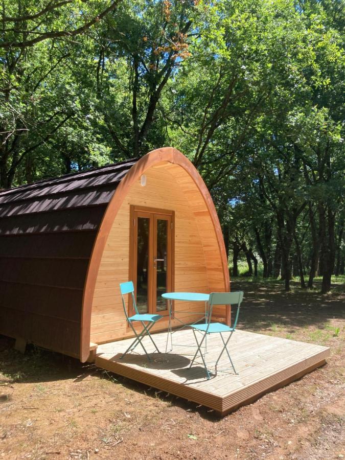 Camping Vila De Sarria Εξωτερικό φωτογραφία